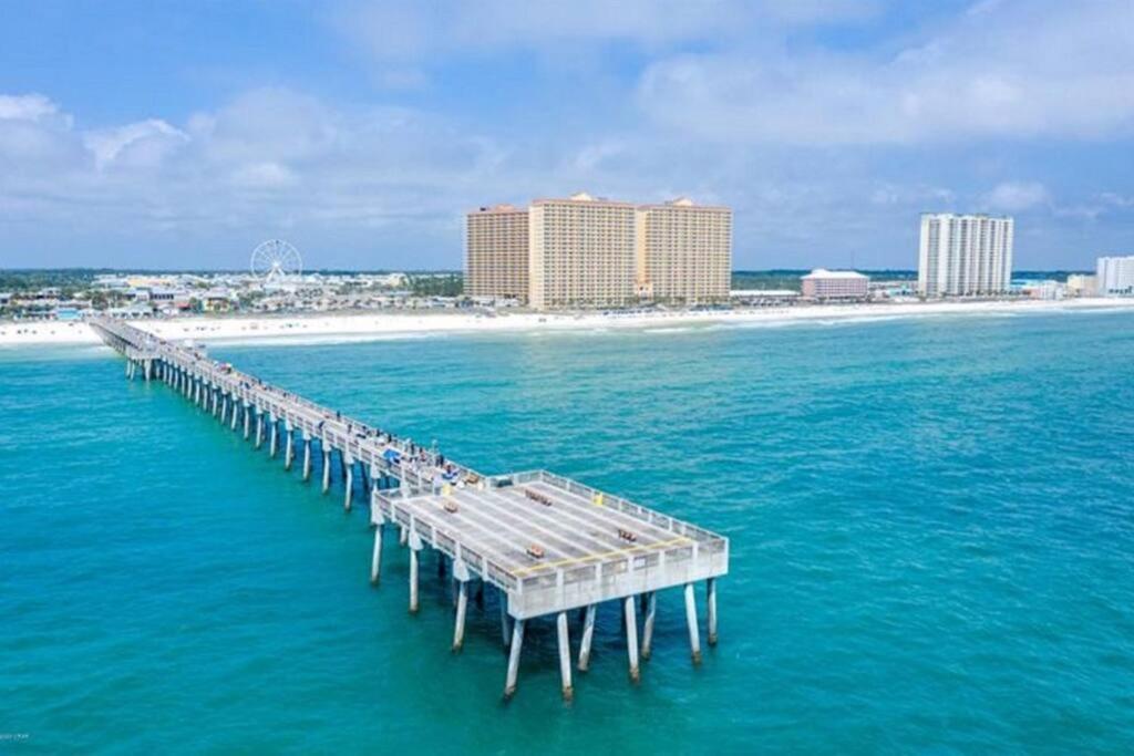 Calypso 2109 West Corner Unit With Incredible Gulf Views For Miles Holiday home *