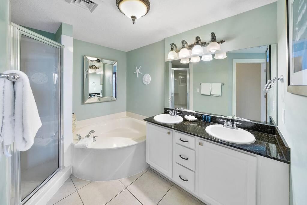 Holiday home Calypso 2109 West Corner Unit With Incredible Gulf Views For Miles Panama City Beach