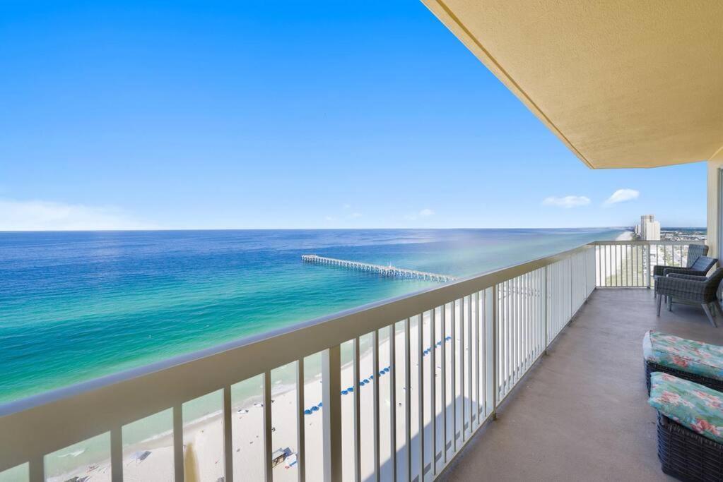 Calypso 2109 West Corner Unit With Incredible Gulf Views For Miles Holiday home